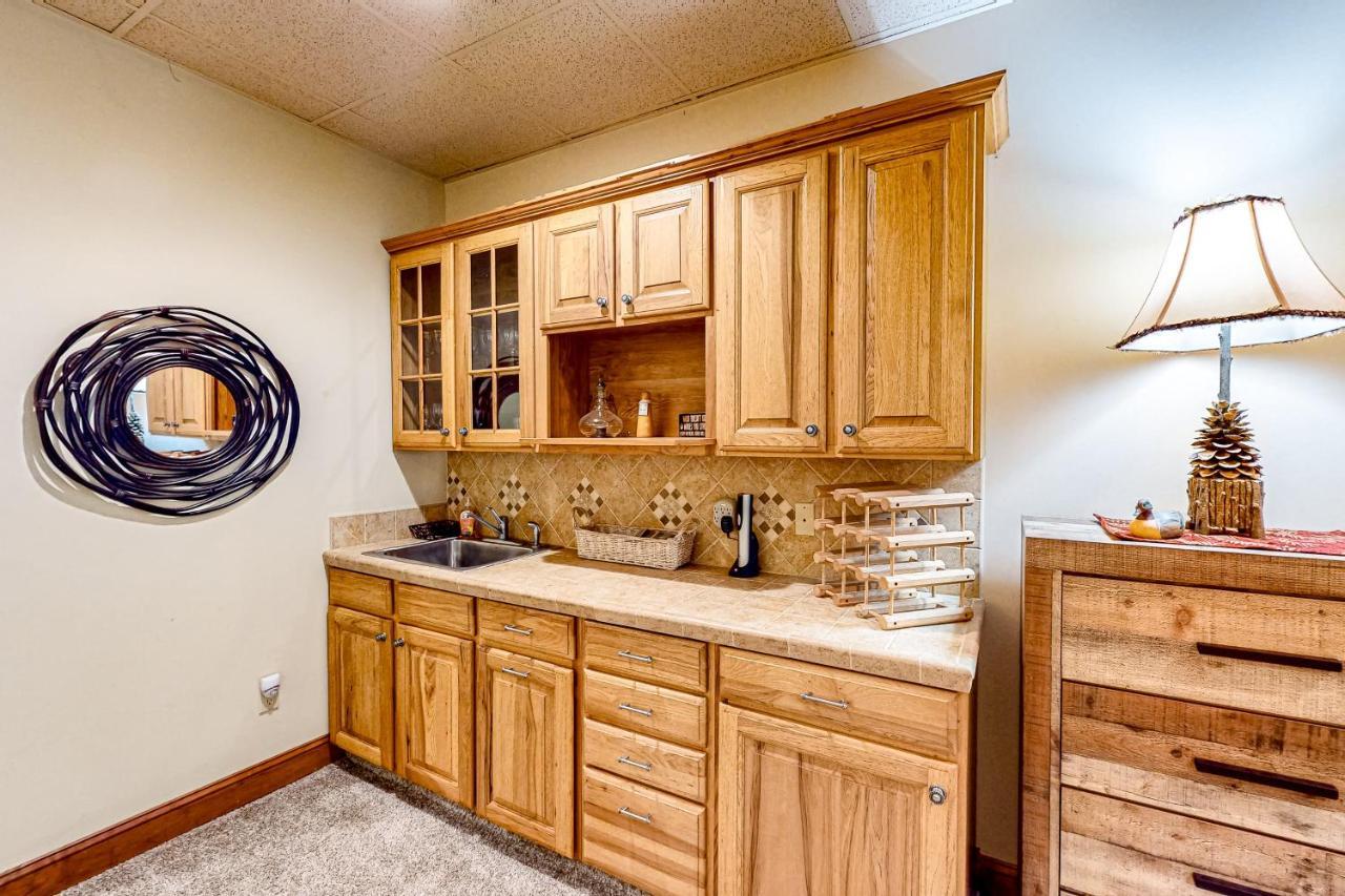 Link Vacation Apartment Whittier Exterior photo